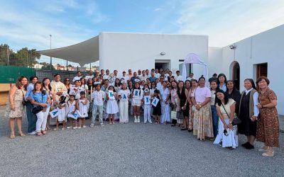 Francisco Palau con los migrantes